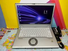 極美品 東芝 B55/ER 15.6型 FHD 512GB DVDマルチ 綺麗 極美品 東芝 B55/ER 15.6型 FHD 512GB DVDマルチ 綺麗 - メルカリ