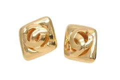 極美品 CHANEL シャネル ココマーク イヤリング 重量約20.6g 97P刻印 ゴールド メタル GP 菱形 両耳用 中古 4b006097