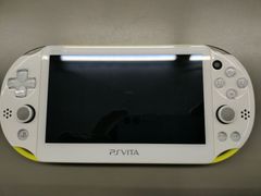 【ジャンク本体】PSVita PCH-2000 ライムグリーン/ホワイト 本体のみ  動作不良品【50-55】