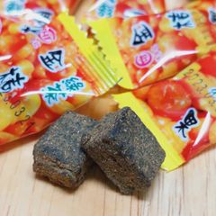 綠茶金桔果  緑茶金柑喉飴　お茶、金柑、甘草、薄荷、天然の素材で作られた喉飴