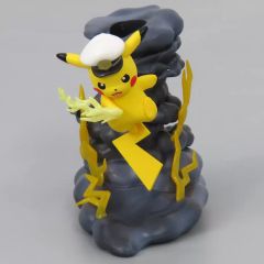 激レア ポケモンセンターナゴヤ限定 金のコイキング&ピカチュウ貯金箱