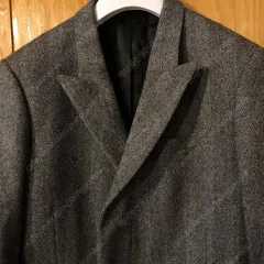 2025年最新】NEIL BARRETT チェスターコートの人気アイテム - メルカリ