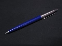 Item thumbnail for item 976783f3-f9e2-468c-84bf-f7a3ddd3696c