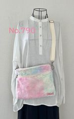 美品】カオヨリナカミ レザー ショルダーバッグ ハーフムーン 三日月 
