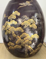 美品　雲楽窯　３代目斎藤雲楽作　紫交趾　松竹鶴　金プラチナ彩「飾り壺」　伝統工芸士第一号　縁起物　エクセルヒューマン社購入　限定品