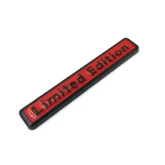 Limited Edition エンブレム 汎用 ブラック×レッド 送料無料 リミテッドエディション シール貼り付け AUDI アウディなどに最適 両面テープ ステッカー ドレスアップ カスタム パーツ【カー用品のお店BeeTech】カーアクセサリーのサムネイル
