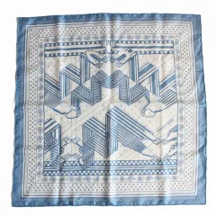エルメス スカーフ カレ55 バンダナ ジグザグのザングル HERMES HERMES エルメス カレ55 Sangles en Zigzag bandana ジグザグの