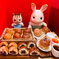 527あんぱんセット⭐️ミニチュアフード　　パン　ドールハウス　リカちゃん　シルバニア　バービー　オビツ　ねんどろいど　ブライス　フェイクフード　ミニチュア