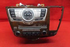 ＊CS2034＊動作保証付/日産純正 エルグランド E51　NAU-3422K　プレーヤー/デッキ/カーオーディオ　ナビ操作パネル　ステー付　本体のみ