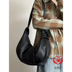 韓国デザイン レザーハンドバッグ クロワッサン 本革 BAG 楽天市場】【在庫限り】処分価格 2wayクロワッサンバッグ ミニ