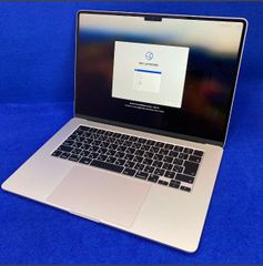 展示★MacBook Air MQKU3J/A 15-inch SSD256GB メモリ8GB M2 スターライト 2023モデル Liquid Retinaディスプレイ 15.3型