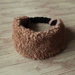 ファーヘアバンド（プードルファーのキャメル）
