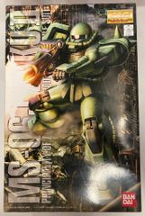 반다이 MG 1/100 기동 전사 건담 MS-06J 자쿠 Ver.2.0