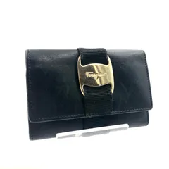 ■美品■Salvatore Ferragamo サルヴァトーレフェラガモ　ヴァラリボン　キーケース　ブラック　ゴールド金具　イタリア製　刻印あり