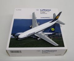 ヘルパ 1/200 B737-200 ルフトハンザドイツ航空 D-ABBE [559430]【D】zvt060202m
