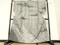 平和屋着物●訪問着　作家物　紬地　型染め　花唐草文　正絹　逸品　AAAU8097zg