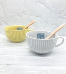 【新品】スープカップ２個セット　木製スプーン付き　専用箱入り　スープカップ　グレー　イエロー　黄色　食器　食器セット　カップ　マグカップ　スープ　かわいい　ギフト　贈物　プレゼント　お祝い
