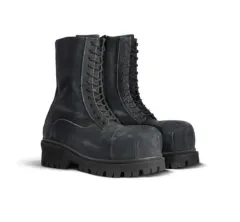 a*r様 BALENCIAGA ストンパーブーツ　シリアルナンバー有　格安 メンズ限定】バレンシアガ Stomper Bootie レザーブーティー