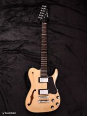 レア！Squier Starcaster .p90【ケースなし】 - メルカリ