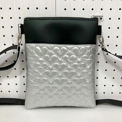 ハンドメイド＊推し活痛バ サコッシュ キルティング シルバーハート(834)