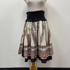 フラダンス　ダンス衣装　パウスカート　ノーブランド　黒　ベージュ