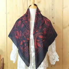 トルコ製　ブルサ　大判　シルク　スカーフ　エキゾチック　花柄　軽い　おしゃれ　112x116cm　プレゼントNO26 10%OFFクーポン対象品シルクスカーフロング・トルコ伝統