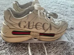 おーGUCCI Rhyton グッチ　ライトン⭐︎本物です⭐︎ GUCCI RHYTON(グッチ ライトン) - 海外通販のBUYMA