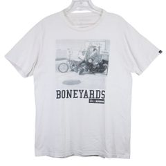 STUSSY ステューシー x NEIGHBORHOOD ネイバーフッド PIT STOP BONEYARDS TEE ピット ストップ ボーンヤーズ Tシャツ ホワイト ショートスリーブ 半袖 カットソー サイズM julz