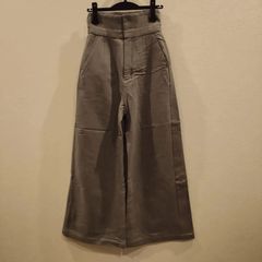 SLY  グレーのレディースパンツ