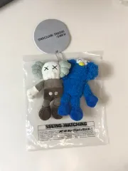 正規品☆kaws セサミ コラボ☆SEEING/WATCHNIG ぬいぐるみ ユニクロ KAWS × セサミストリート ぬいぐるみ セット – ROBOTROBOT