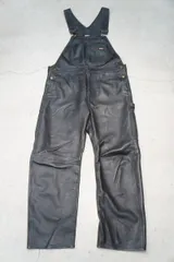 2025年最新】supreme dickies leatherの人気アイテム - メルカリ