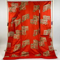 たんす屋 TANSU-YA 中古 リユース着物 打掛 朱色 フォーマル 刺繍 金糸 銀糸 逆雲取り 御所車 絹 未洗い 【身丈】176cm【裄丈】64cm MS3550のサムネイル