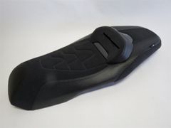 nmax125/155ブラック バイクシート 背もたれ付き - メルカリ