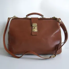 【美品】【期間限定1万円割引中】ヘルツ HERZ ダレスバッグ ダレスバッグから派生した取っ手付きの本革セカンドバッグ「革鞄