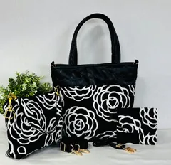 【裁縫ストア・ボヌール】大人かわいい　北欧風　大きなカメリア柄ブラック　トートバック　合皮ハート柄キルト　ポーチ/サコッシュ　ミニポーチ　ショルダーバッグ　ハンドバッグ　親子バッグ　ハンドメイド　ショルダーストラップ　ゴージャス / №500-537