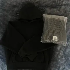 2025年最新】yeeZy gap パーカー xlの人気アイテム - メルカリ