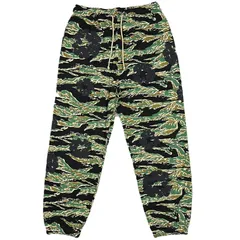 デニムティアーズ  フラワープリント カモデザイン スウェットパンツ グリーン