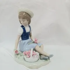 花を持つ少女　NAO・リヤドロ　ヴィンテージ 2025年最新】少女 花 リヤドロの人気アイテム - メルカリ