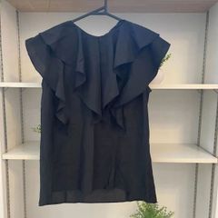 Te chichi TERRASSE　フリル付きノースリーブ　テチチテラス_RESCUEHOUSE (レスキューハウス)