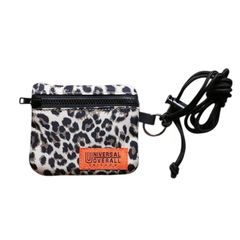 美品⭐︎L'Appartement Print Key Case グリーン - メルカリ