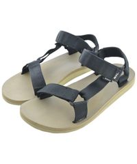 Item thumbnail for item cc5a6f21-54ce-4d67-9352-ecee97af553d