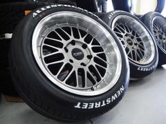 要オーバーフェンダー 深リム メッシュ levanna V10LTH 18inch 9.0J 6H139.7+25 HBK 車検対応 オーレンカウンターOG-20 225/50R18