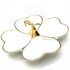 美品 MIKIMOTO ミキモト 真珠 パール 0.4mm クローバー アクセサリー ジュエリー トレー プレート 小物入れ 陶器 食器 a9294