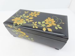 【美品】金蒔絵　宝石箱 ジュエリーボックス アクセサリーボックス 収納 2段　オルゴール付き（B4-149）