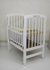 カトージ ハイポジションミニベッド アーチ ホワイト 02028 サイズ90×60cm ベビーベッド 別売マットレス付 新生児OK クリーニング済み D914003t