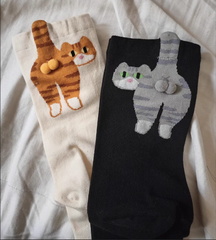 【2足セット】可愛い猫柄ソックス 大人向け 白と黒のツートンカラー