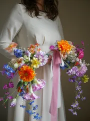 ウェディングブーケ　バレリーナブーケ　造花ブーケ　韓国ブーケ　アーティフィシャルフラワー♡ブートニア付き♡ ♡送料無料♡