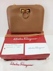 サルバトーレフェラガモ　フェラガモ　Salvatore Ferragamo  ガンチーニ　3way 　バッグ　チェーンショルダーバッグ　クラッチバッグ　ウエストポーチ　ブラウン