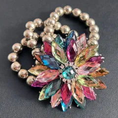 ラスト1点限り 大満足のキラキラお花＆3連の銀色大玉アンティーク調ビーズが本気で可愛いブレスレット BR-008