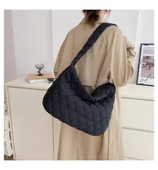 ブラック ハンドバッグ キルティング キルト ショルダーバッグ マザーズバッグ　【felice キルティング ショルダーバッグ 07145】